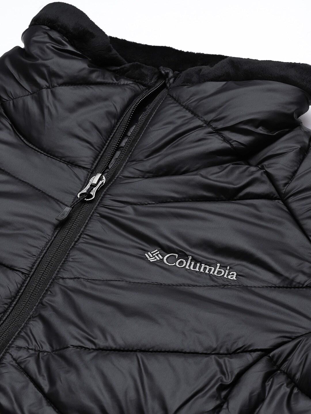 A Women Wearing Columbia Women Black Joy Peak Jacket