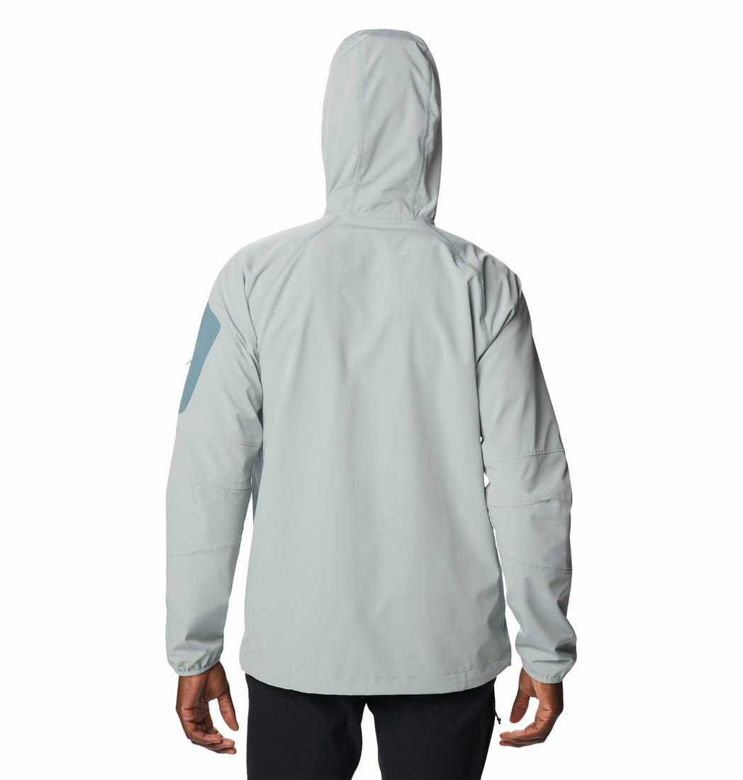 A Men Wearing Columbia Men Green Tall Heights Hooded Softshell