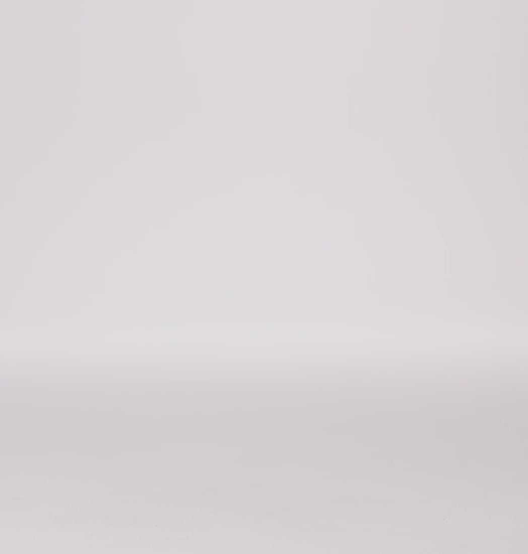 A Women Wearing Columbia Women Grey STRATA TRAIL LOW WP