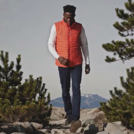 A Men Wearing Columbia Men Orange Silver Falls Vest